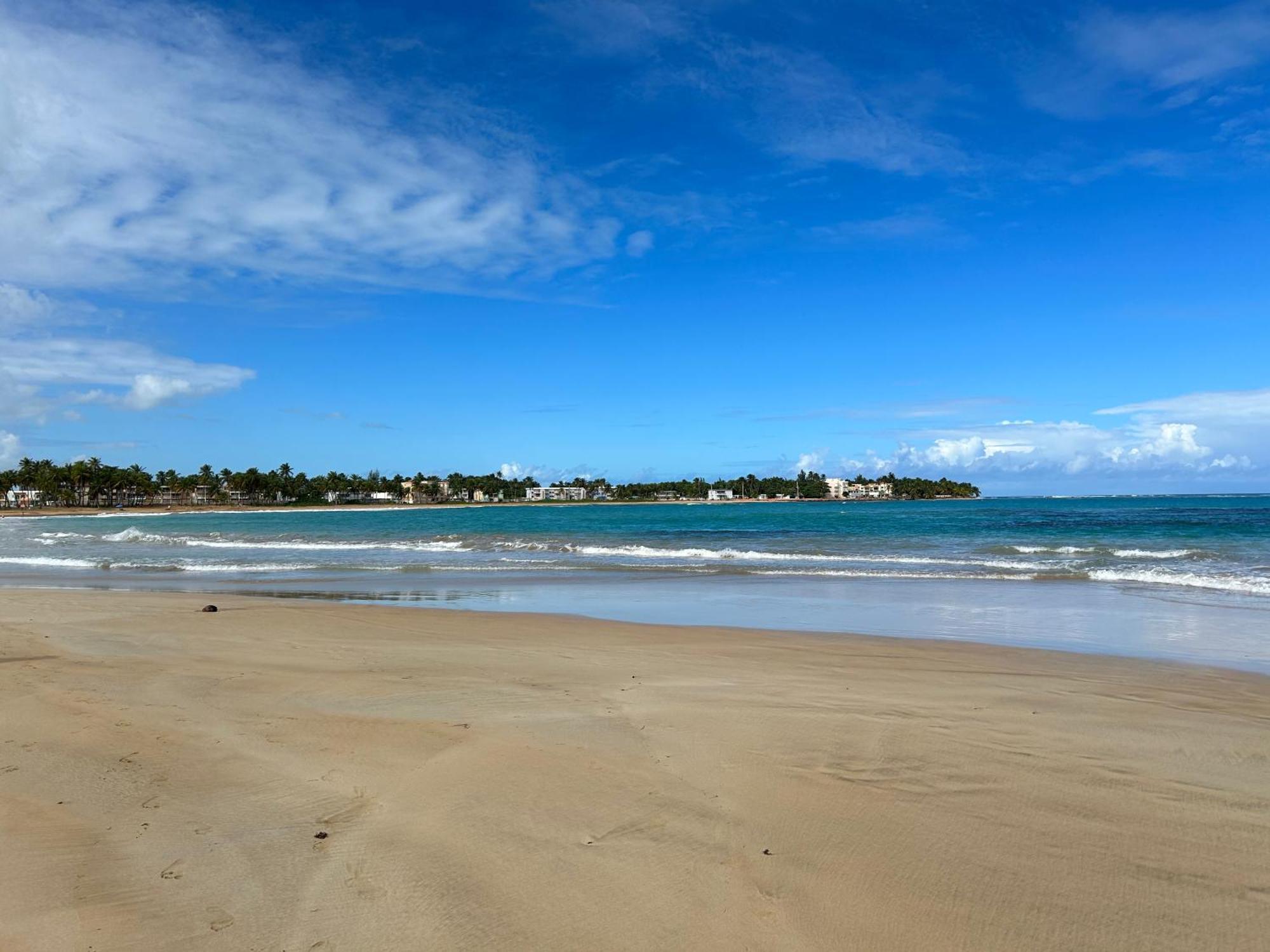 Luquillo Beach & Ocean Breeze Экстерьер фото