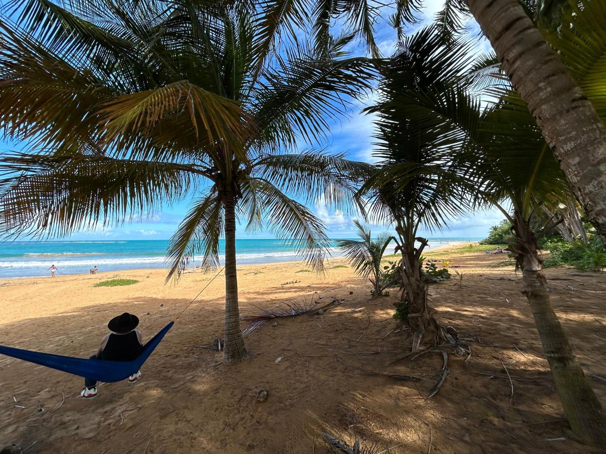 Luquillo Beach & Ocean Breeze Экстерьер фото